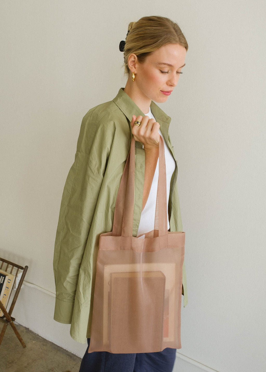 Structured tote bag online with pockets