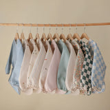 Mushie: Long Sleeve Bib
