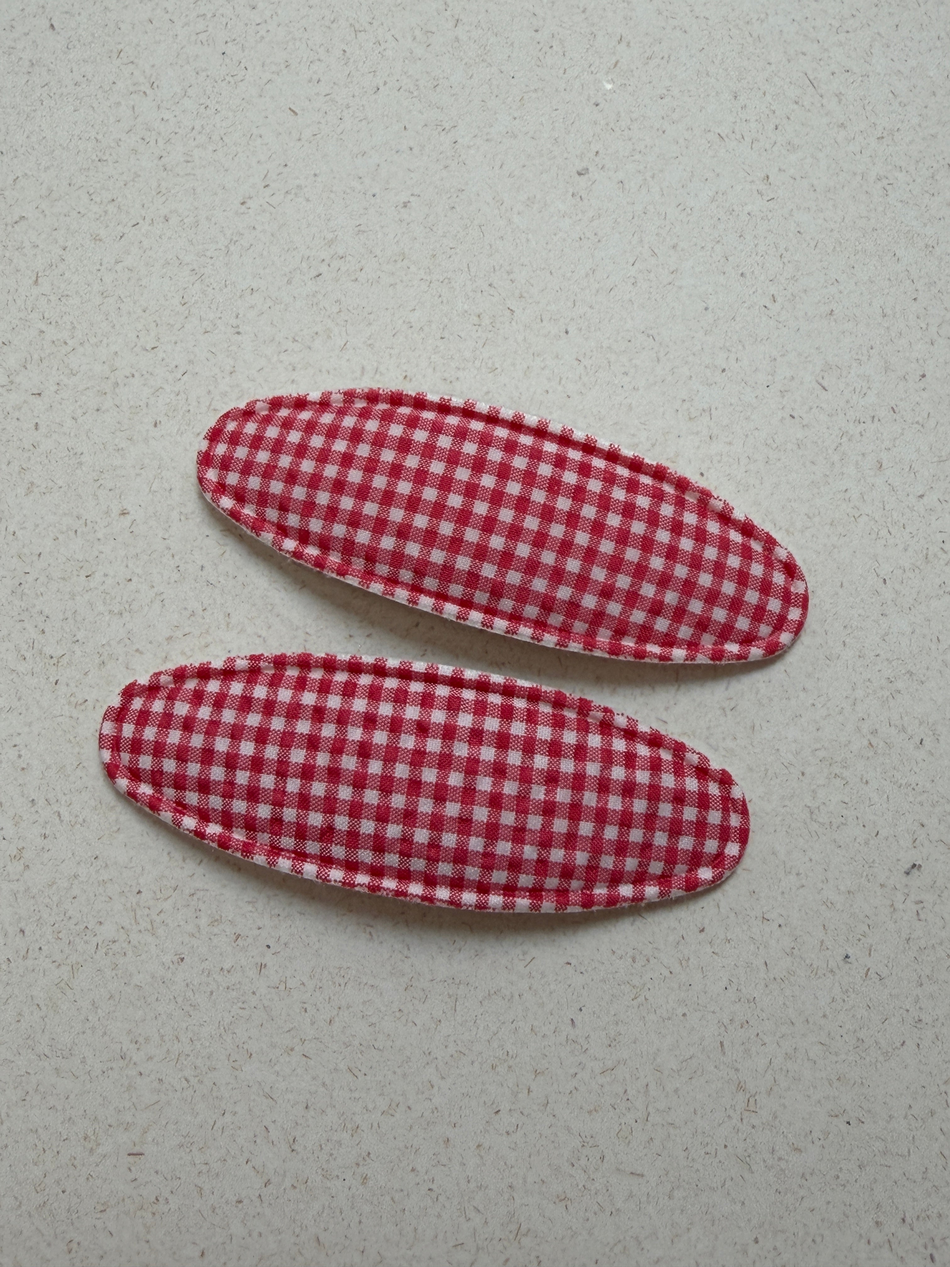 Oval Gingham Clips