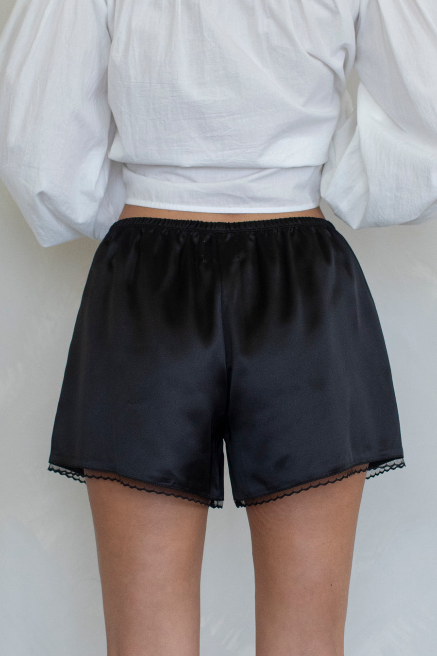 Lia Shorts
