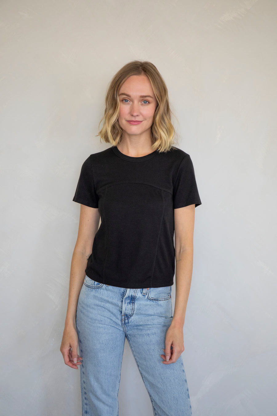 Basic Ribbed Crop Tee