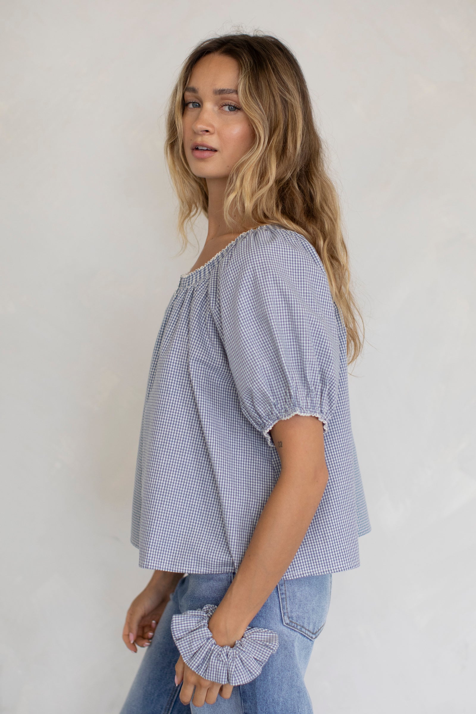 Joey Blouse (matching scrunchie set)