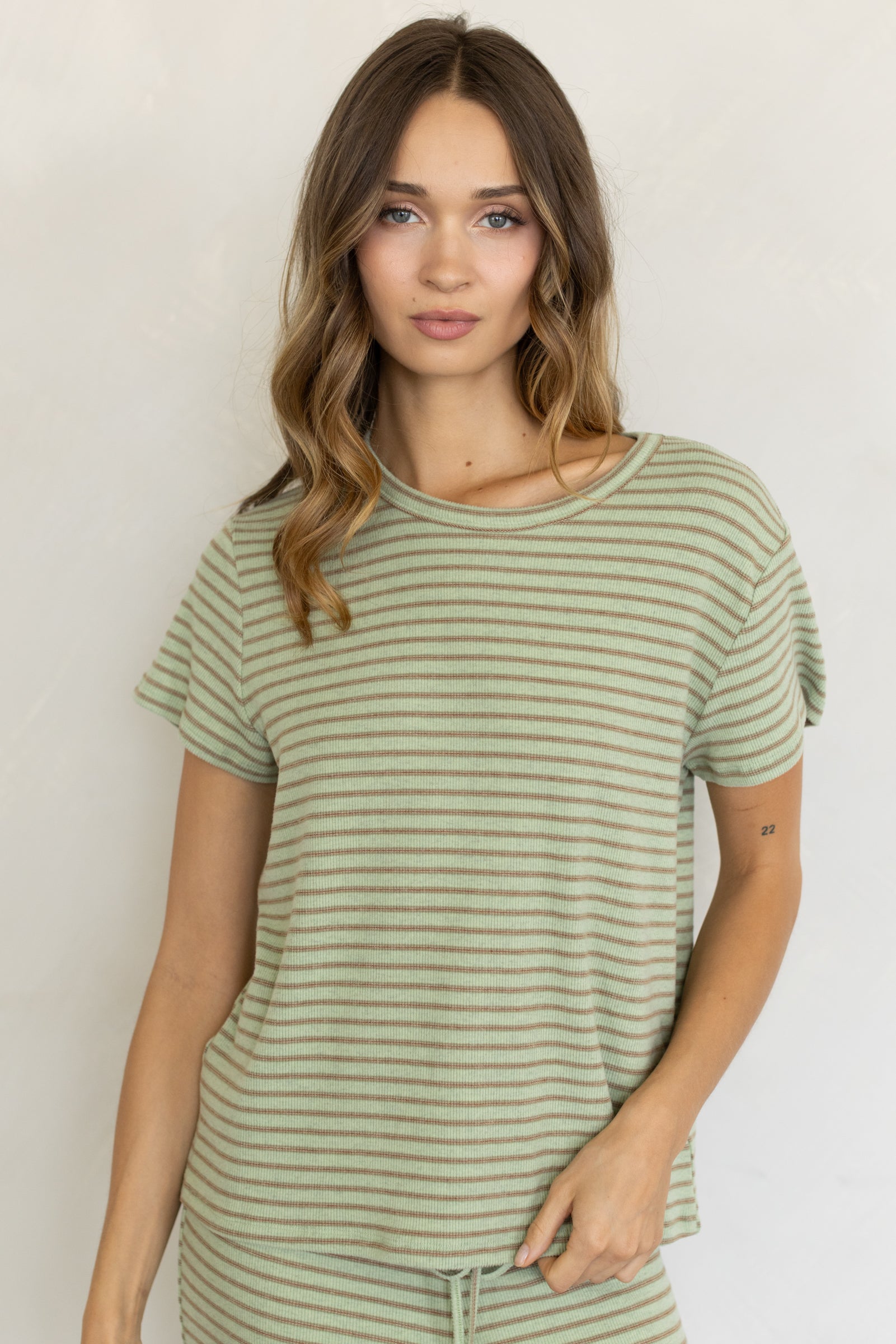 Oaklynn Tee