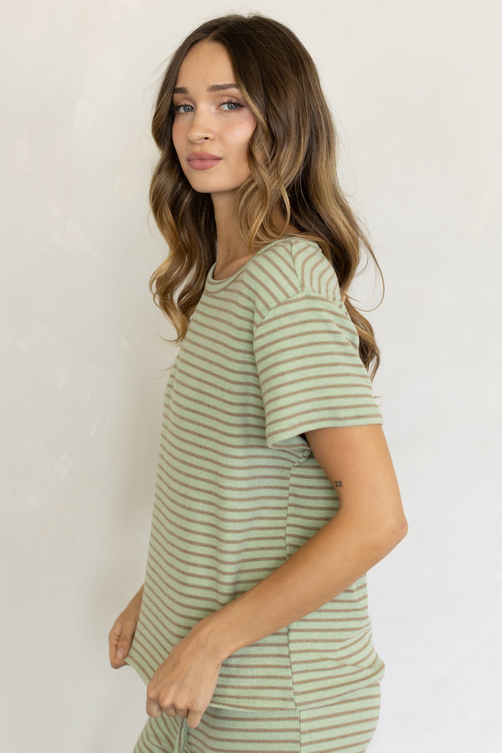 Oaklynn Tee