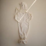 Mushie: Ribbed Knotted Baby Gown + Beanie
